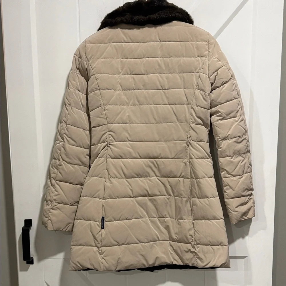 Armani Jeans Reversible Tan Quilted Puffer with Faux Fur Collar - Picture 5 of 8